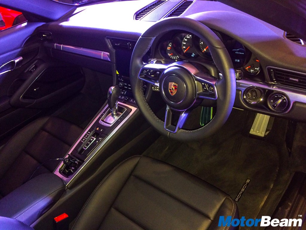 Porsche 911 Launch Dashboard