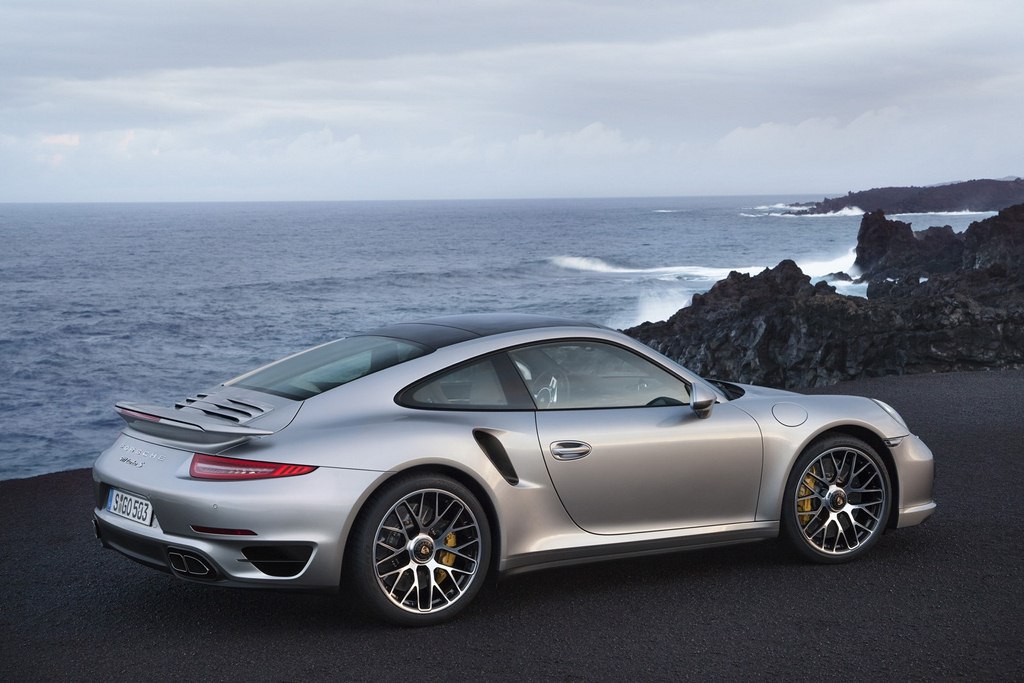 Porsche 911 Turbo S Coupe