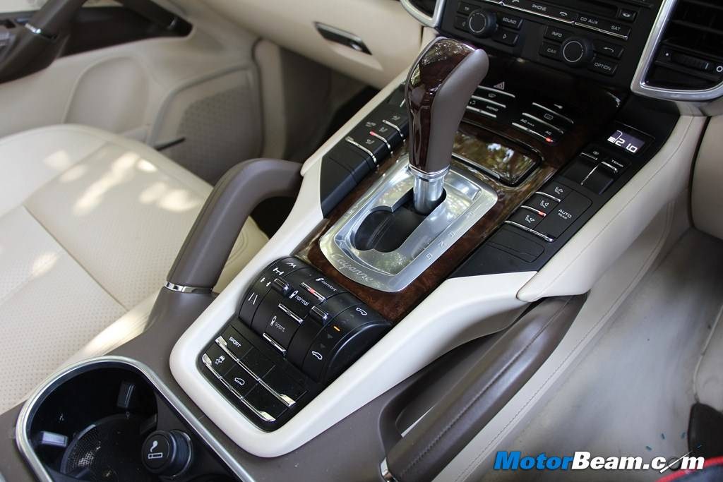 Porsche Cayenne Centre Console