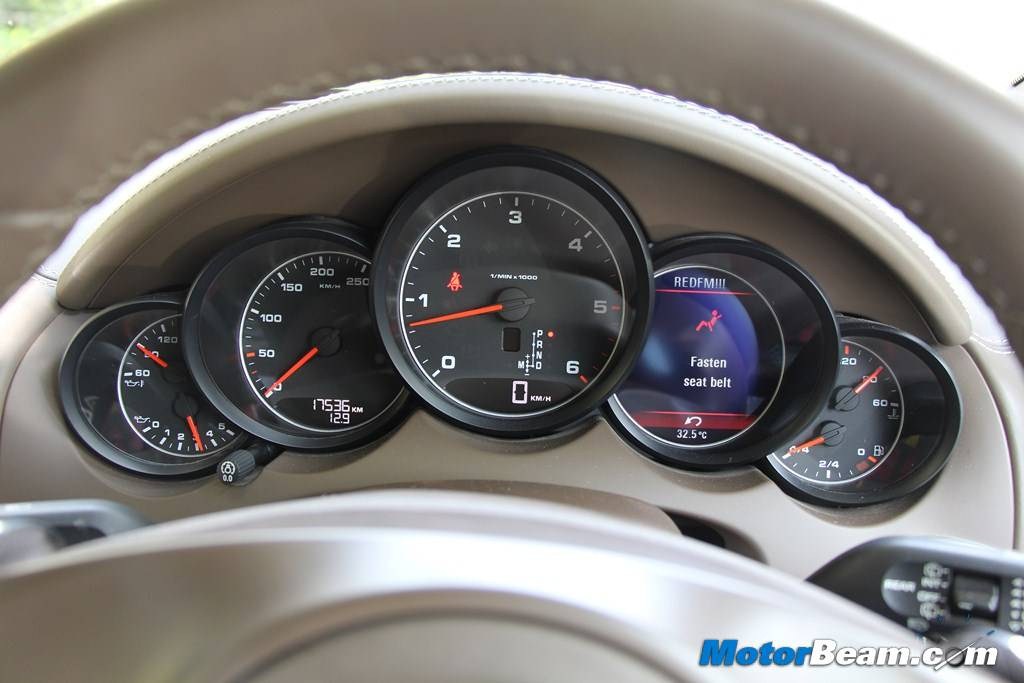 Porsche Cayenne Instrument Cluster