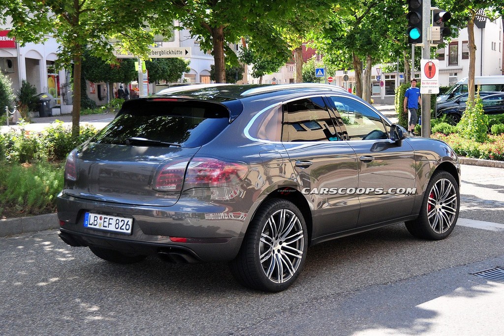 Porsche Macan Spied Rear