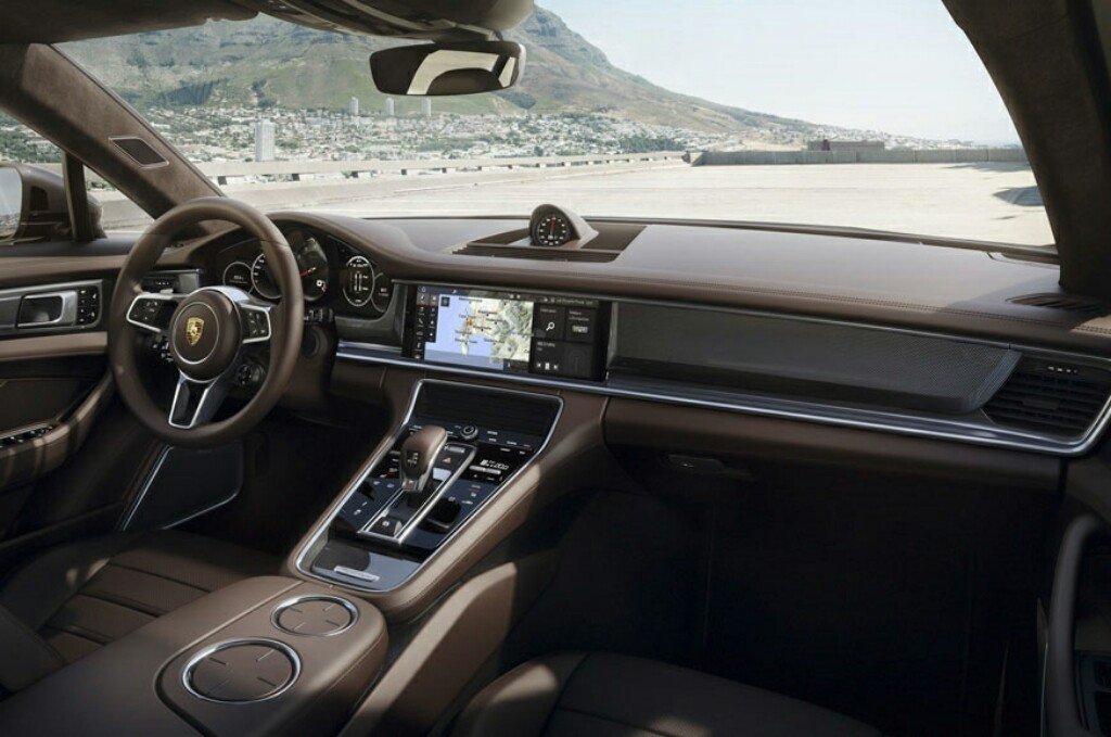 Porsche Panamera Turbo ST Dashboard
