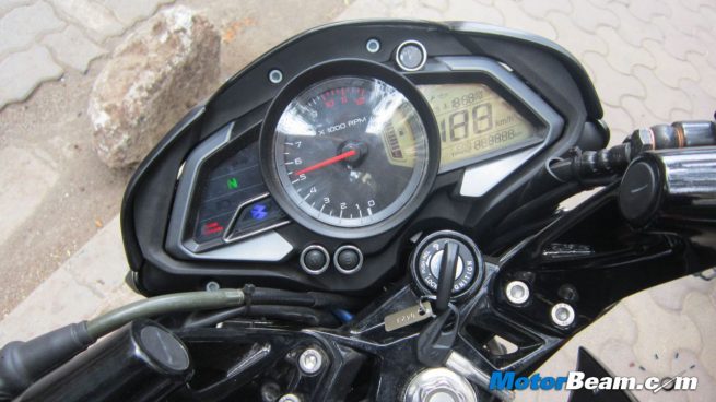 Pulsar 200 NS Console