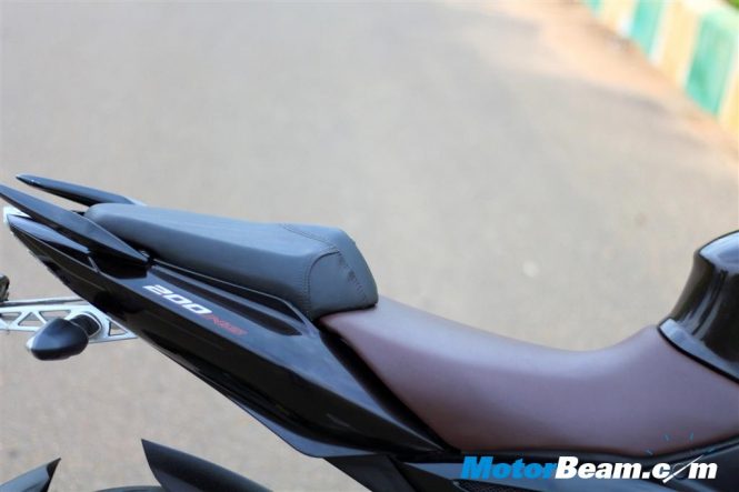 Pulsar 200 NS Seat