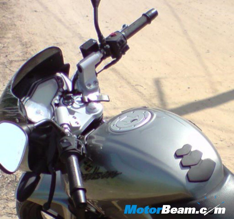 Pulsar_180_Tank Pulsar 180 Tank