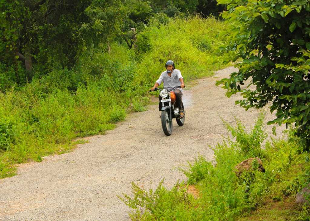 RTM Design Yamaha RX100-Dirt-Scrambler Contact