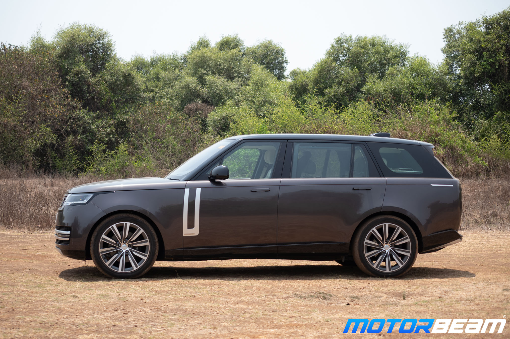 Range-Rover-Autobiography-Petrol-4