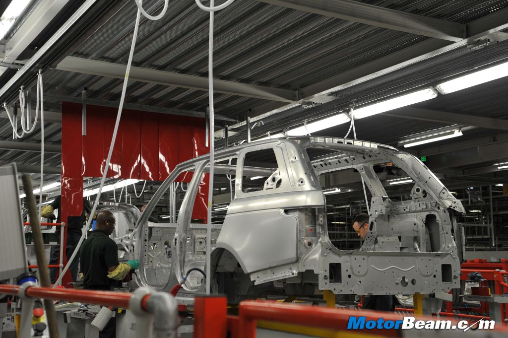 Range Rover Manufacturing