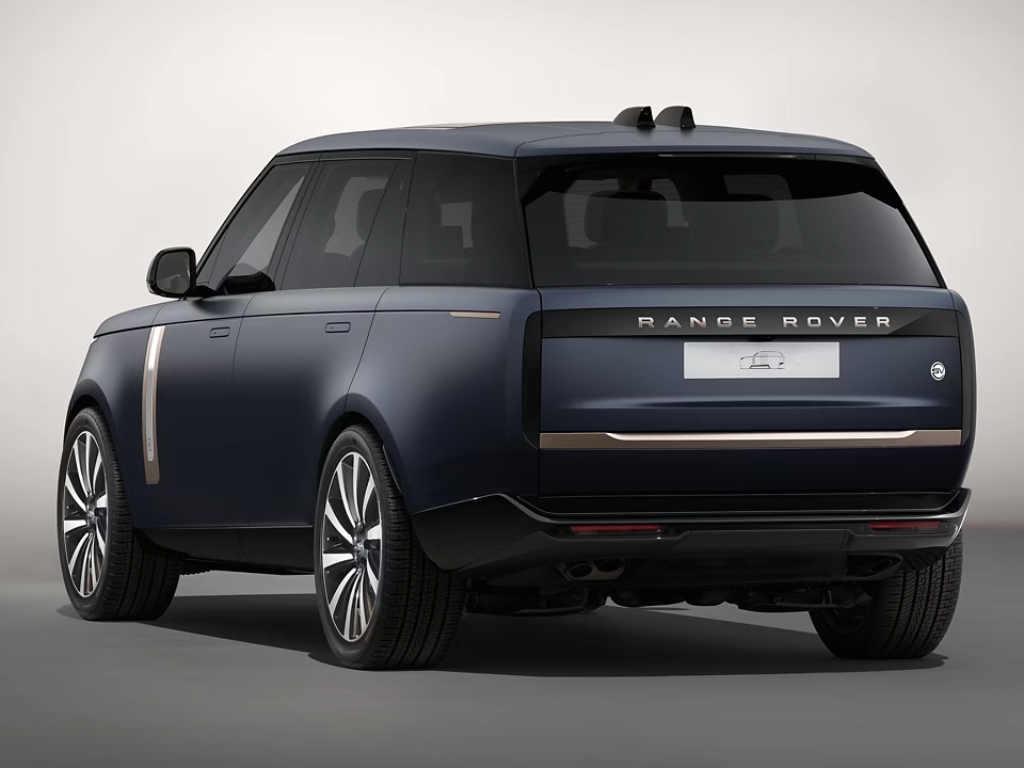 Range Rover SV Masara Edition rear