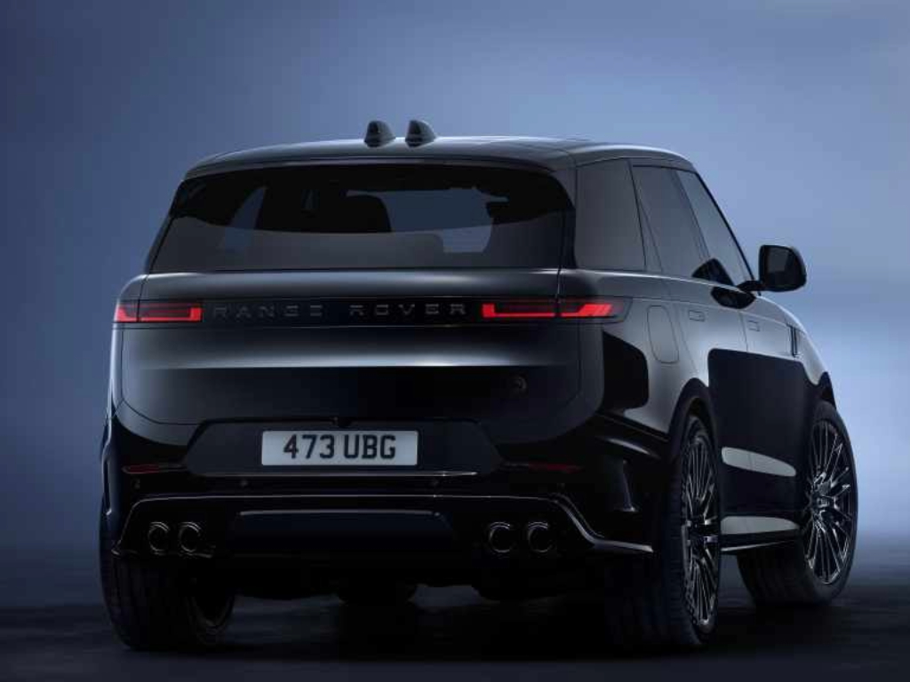 Range Rover Sport SV Black Edition rear