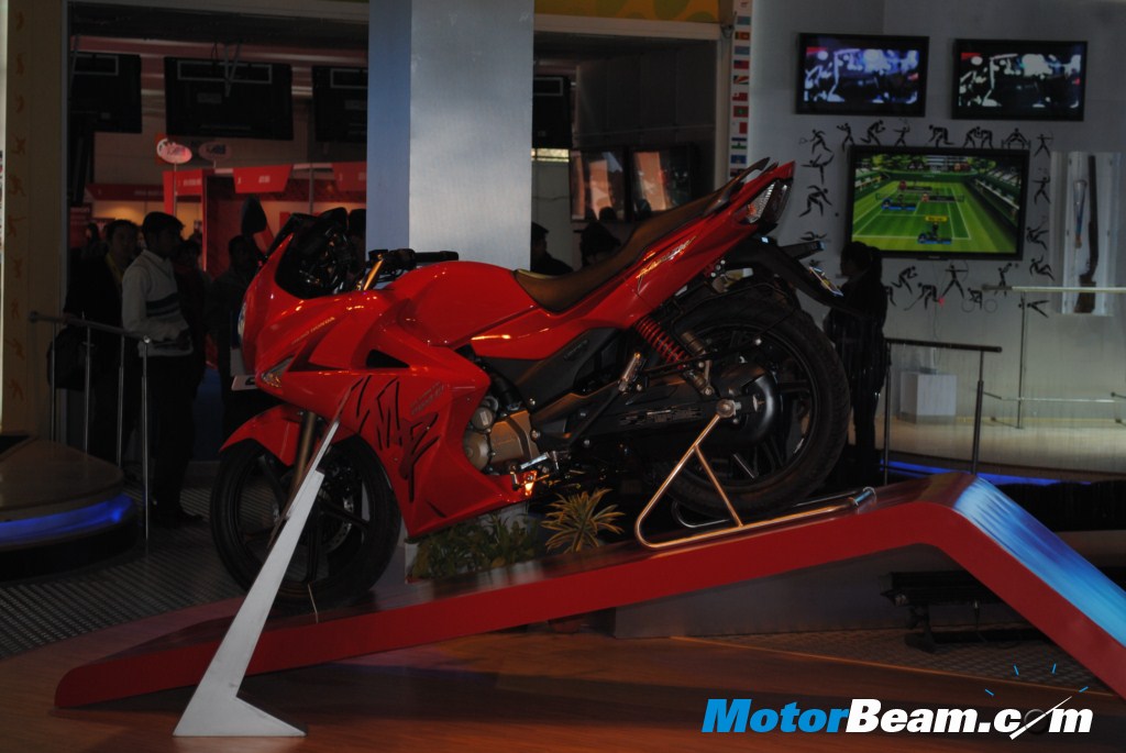 Red_Hero_Honda_ ZMR