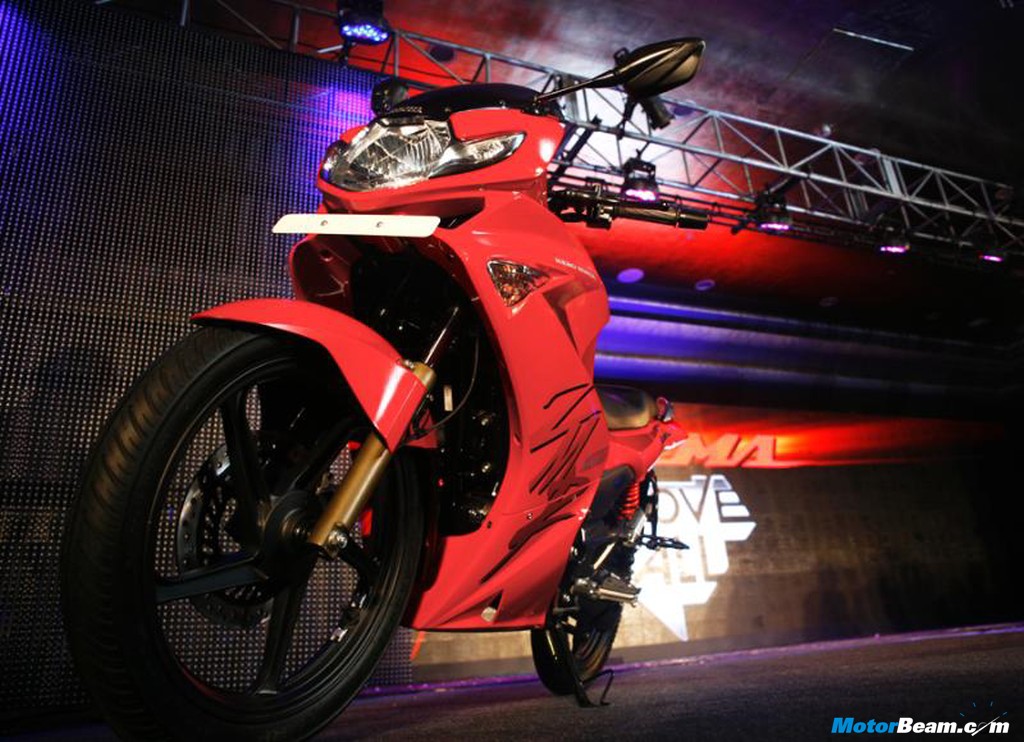 Red_Hero_Honda_Karizma_ZMR Red_Hero_Honda_Karizma_ZMR