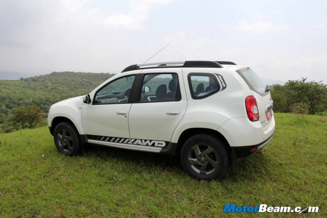 Renault Duster AWD Price