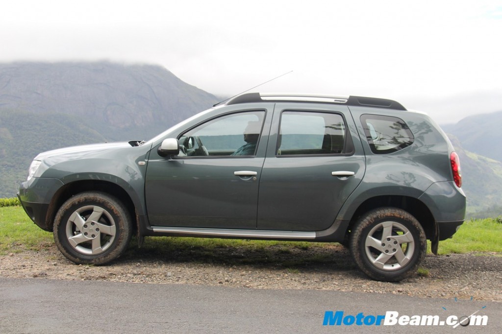 Renault-Duster-Exterior-Side Side Profile