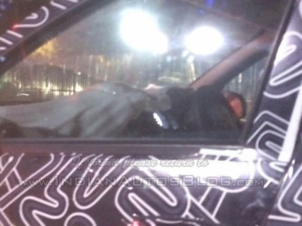 Renault Duster Facelift Interior Spied