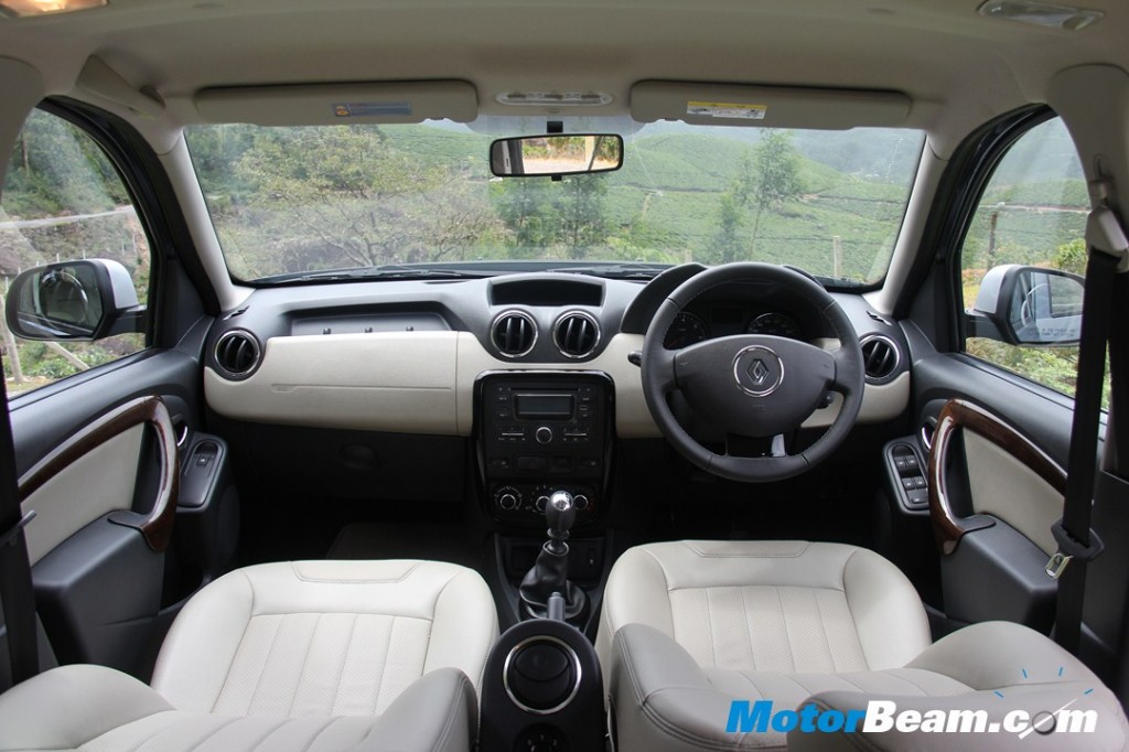 Renault-Duster-Interiors Interiors