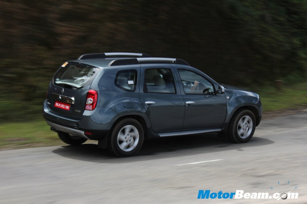 Renault-Duster-On-the-move Renault Duster Test Drive Review