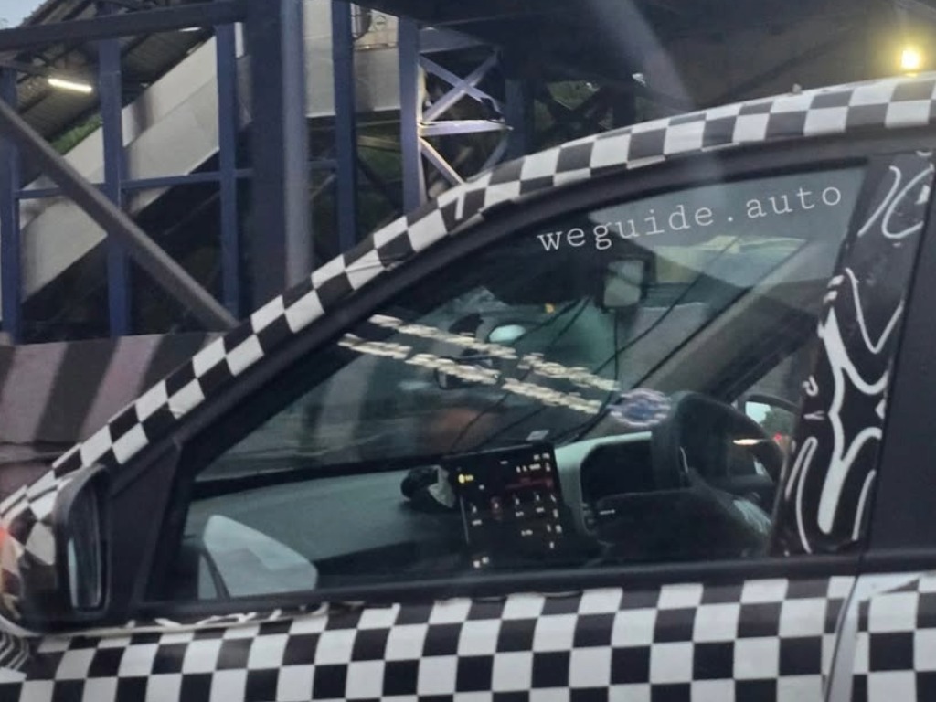 Renault Kwid EV interior