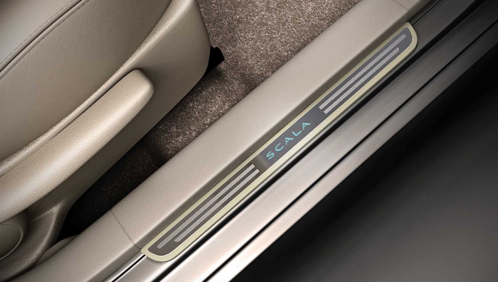 Renault Scala Travelogue Edition Illuminated Scuff Plate