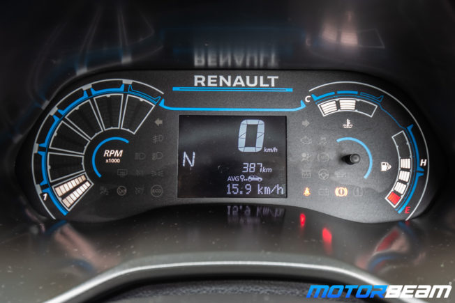 Renault-Triber-AMT-10