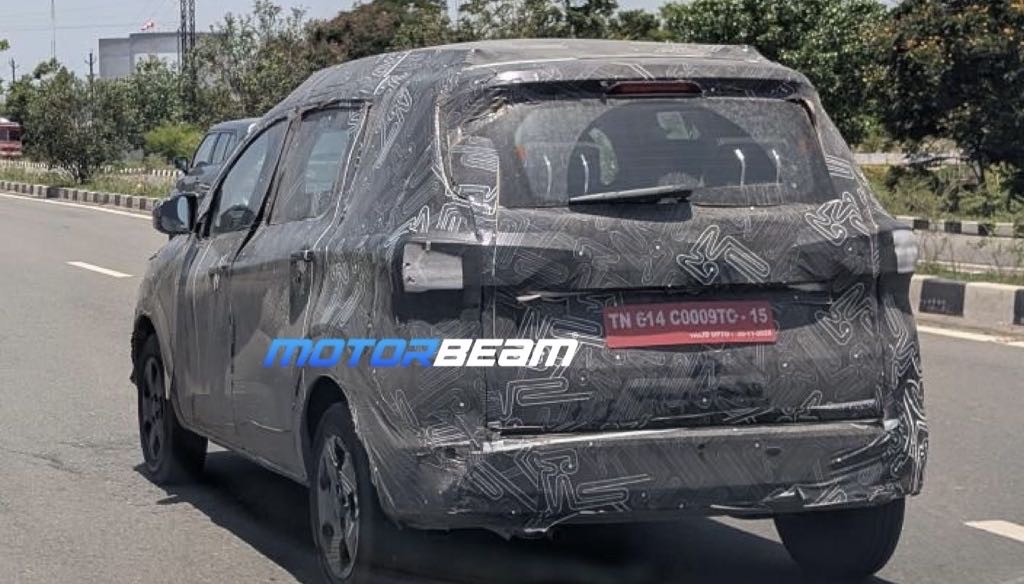 Renault Triber Facelift Spotted