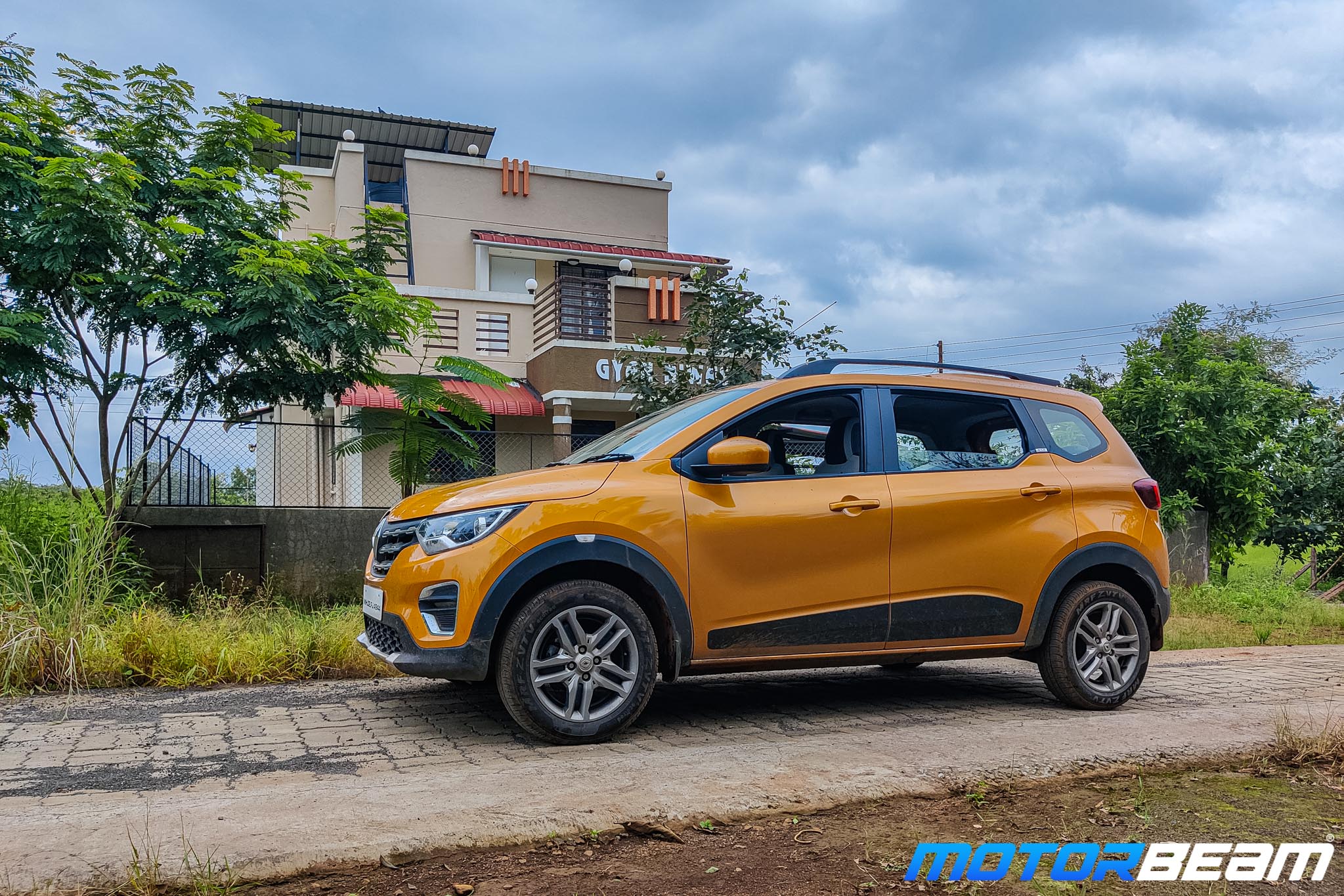 Renault Triber Long Term 26