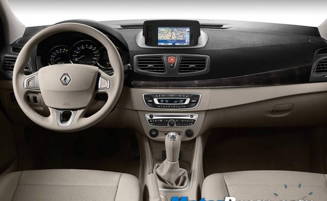 Renault_Fluence_Interior