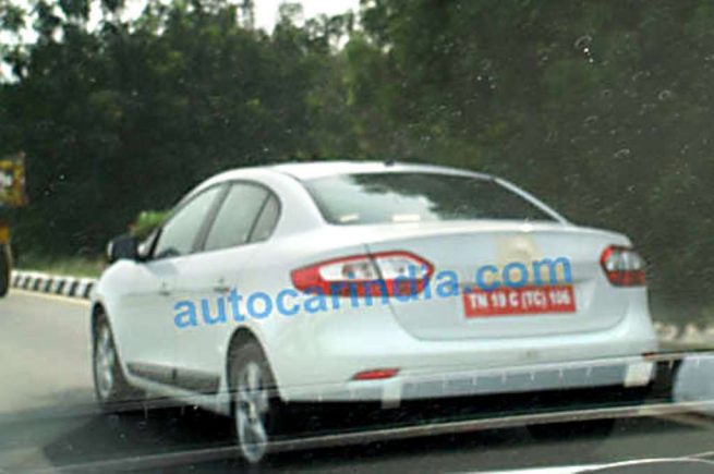 Renault_Fluence_Spy_Picture
