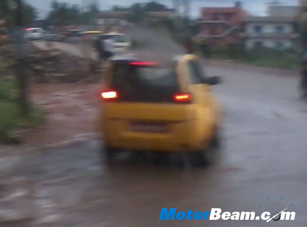 Reva_Mahindra_Spied Reva NXR India