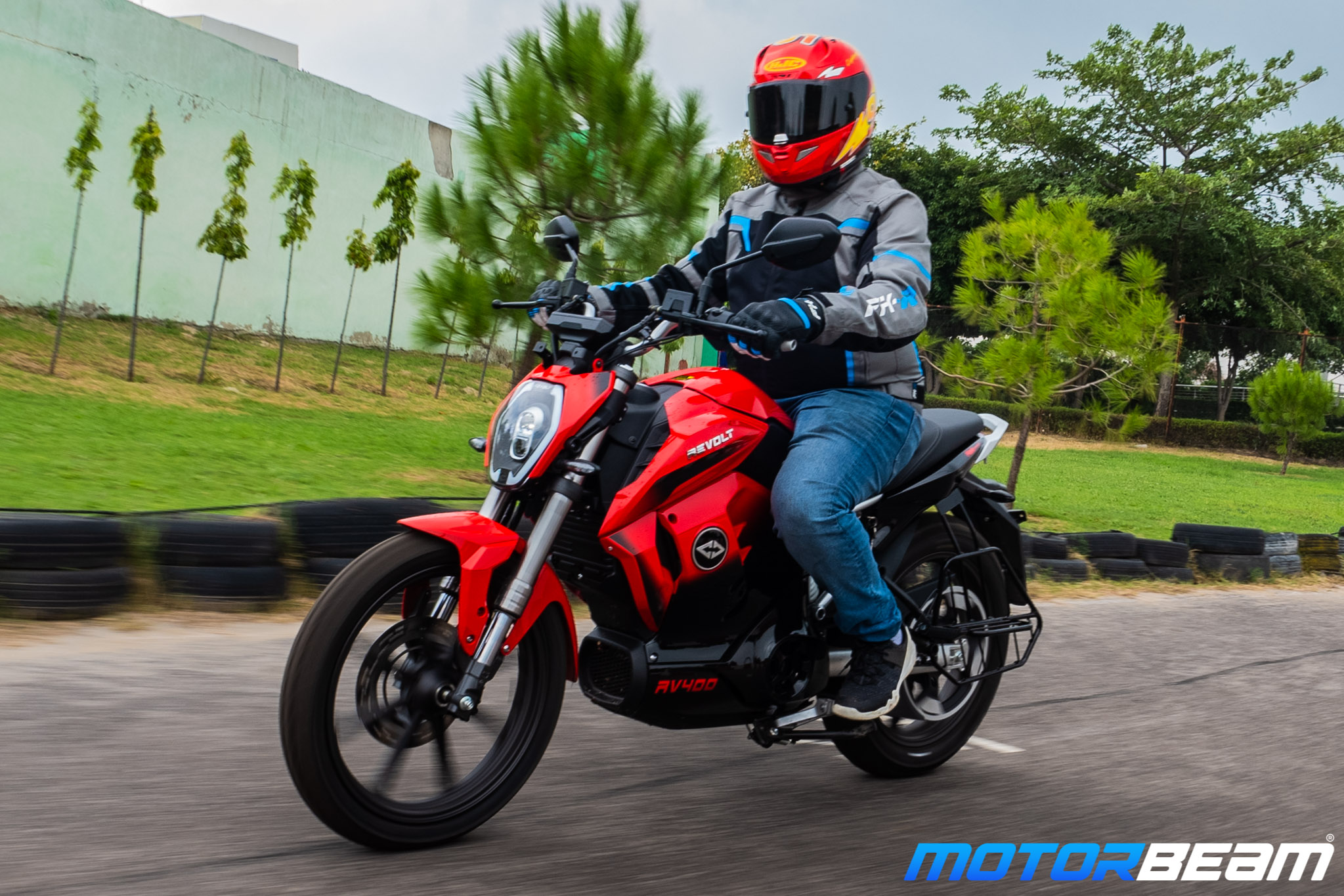 Revolt RV 400 Video Review