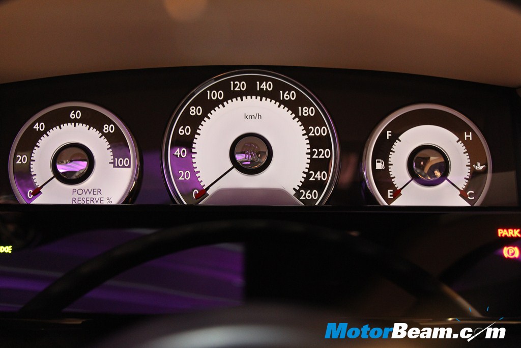 Rolls Royce Wraith Launch Instrument Cluster