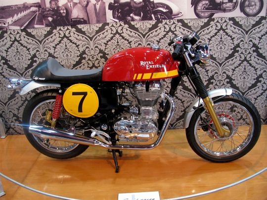 Royal-Enfield-Cafe-Racer-Concept-2