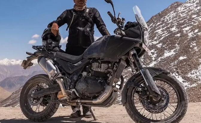 Royal Enfield Himalayan 750 front