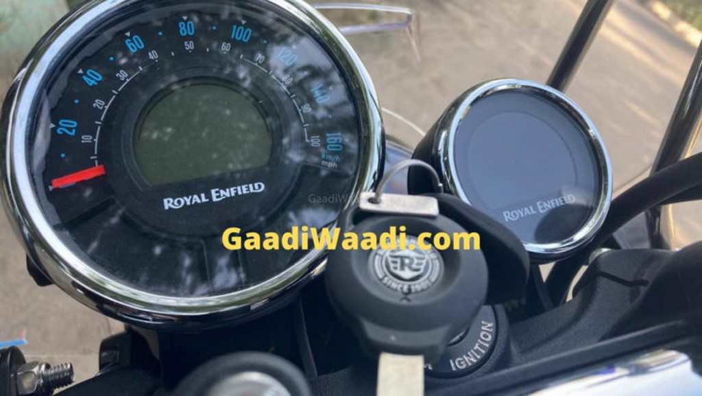 Royal Enfield Meteor 350 Cluster