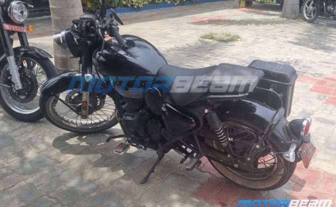 Royal Enfield Shotgun 350 Spied