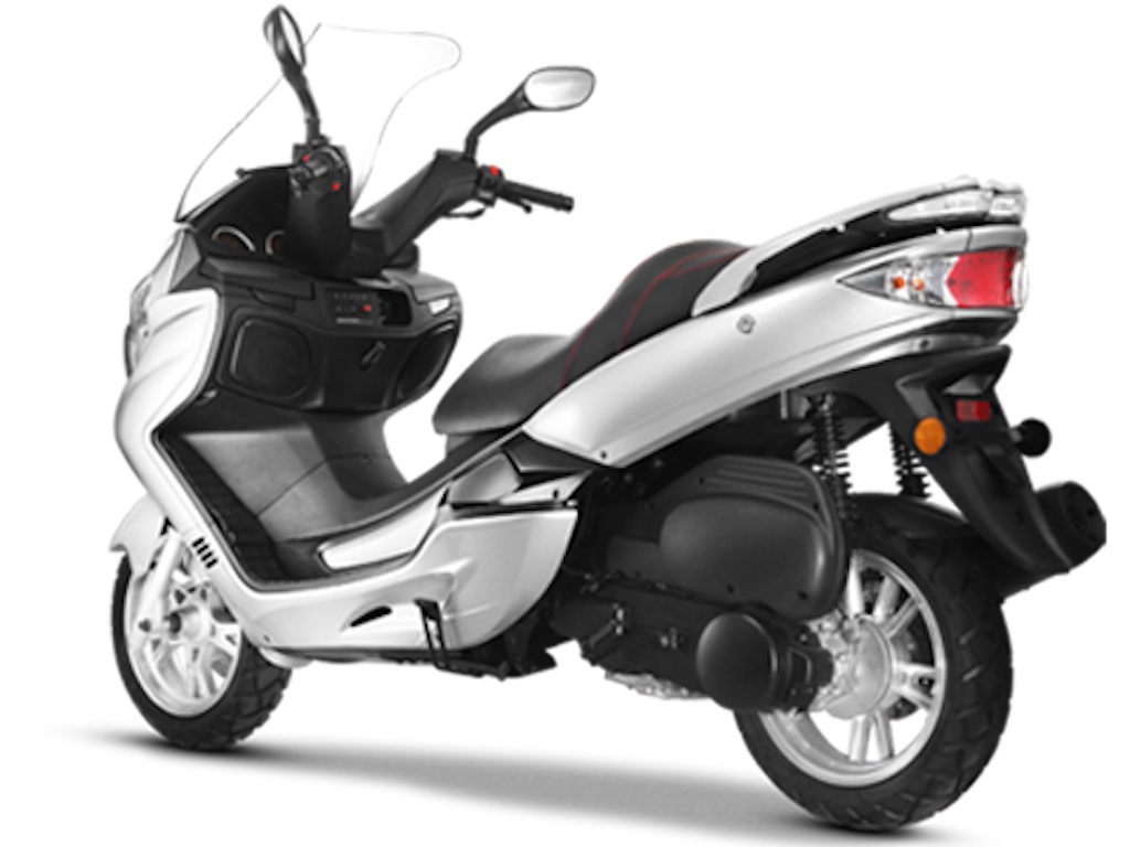 Royal Touch Vista Scooter Rear