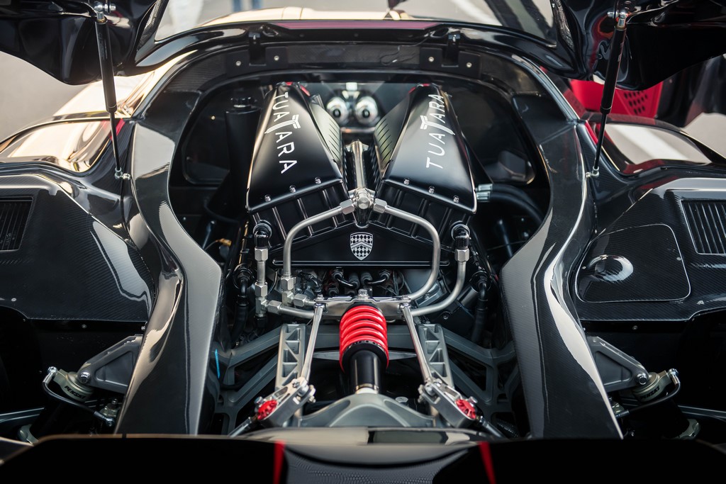 SSC Tuatara Engine