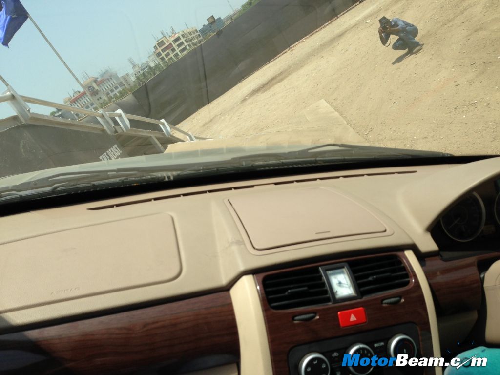 Safari Storme Body Tilt