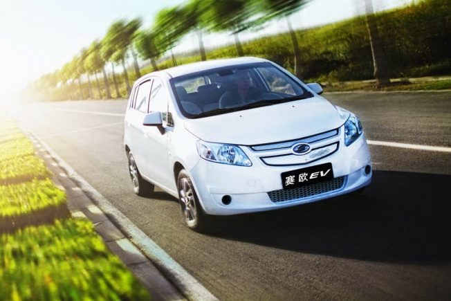 Shanghai GM Sail Springo EV front