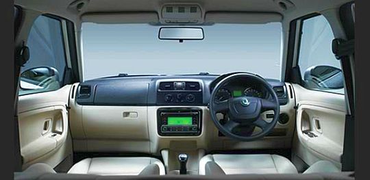 Skoda-Fabia-Hatchback-2
