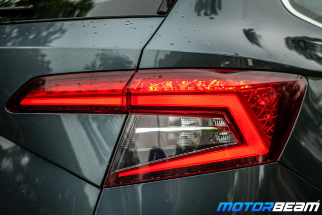 Skoda-Karoq-8