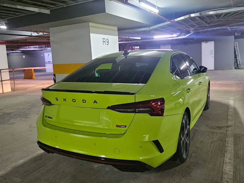 Skoda Octavia vRS rear