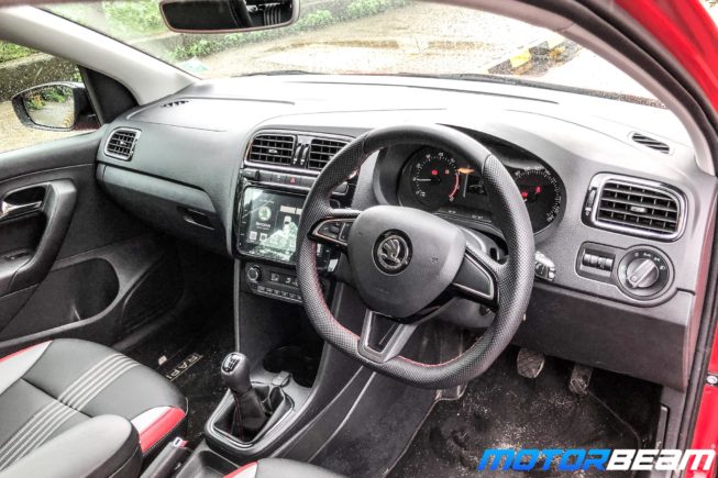Skoda-Rapid-TSI-11