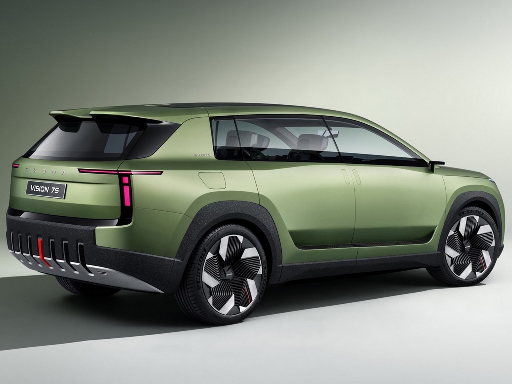 Skoda Vision 7S Unveil Rear