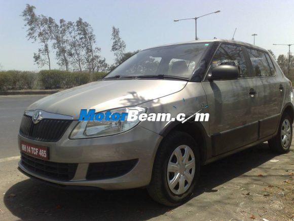 Skoda_Fabia_Scout_India_Test