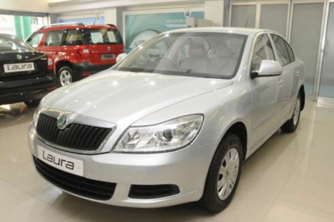Skoda_Laura_Classic