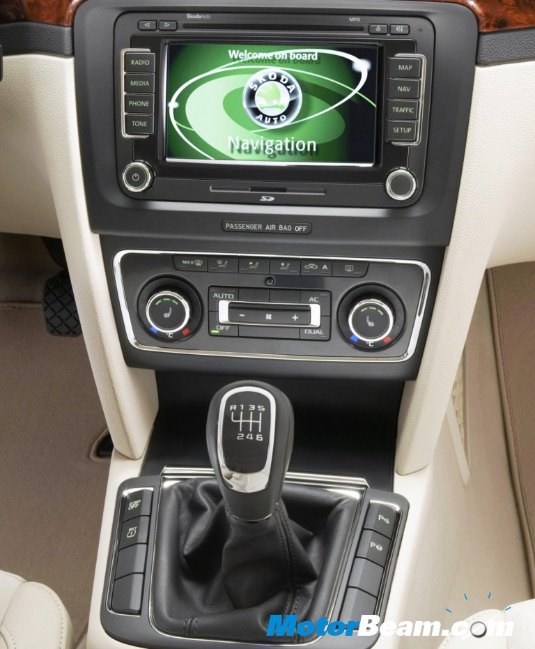 Skoda_Superb_1.8_TSi_MT