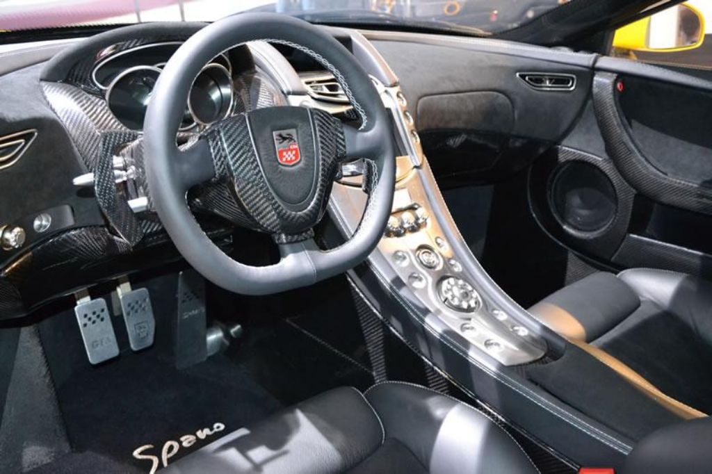 Spania GTA Spano Interiors