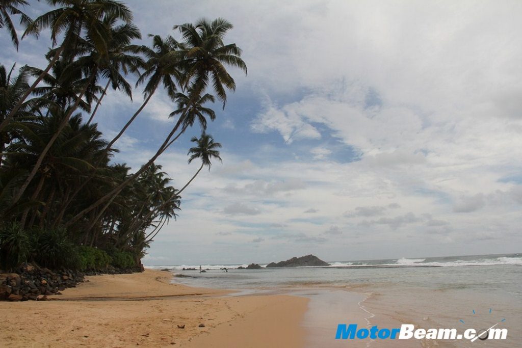 Sri-Lanka-Travelogue-Beach Scenic View Along The Beach