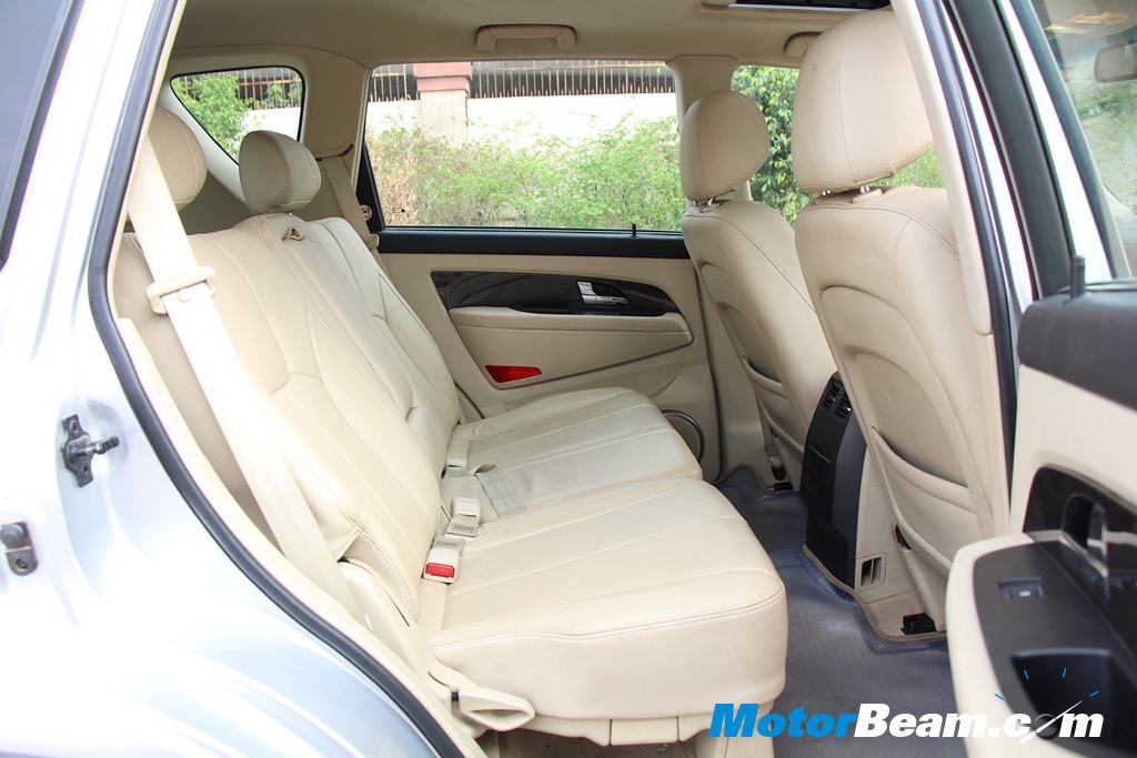 SsangYong Rexton Shootout Legroom